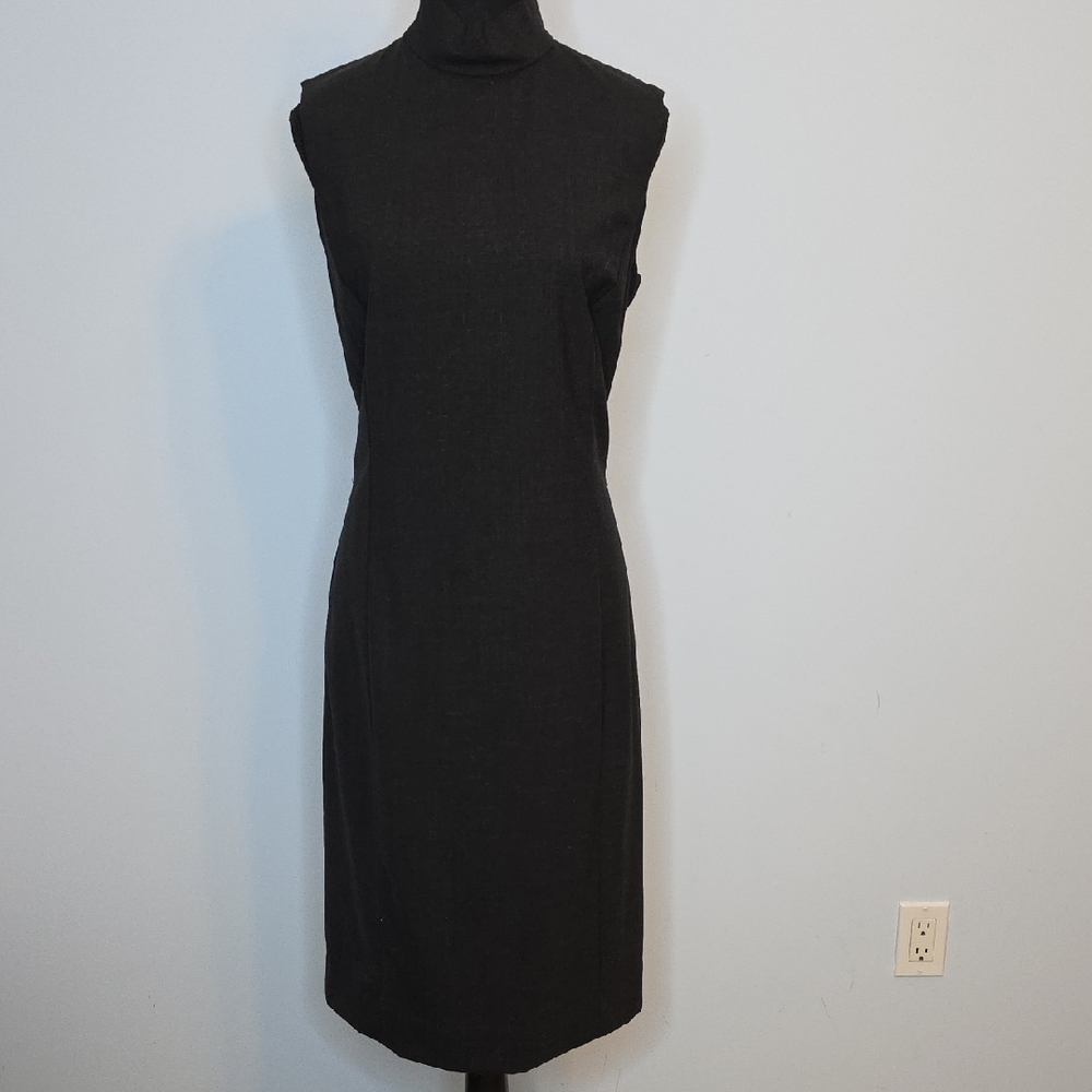 Elegant Charcoal Sleeveless Midi Dress